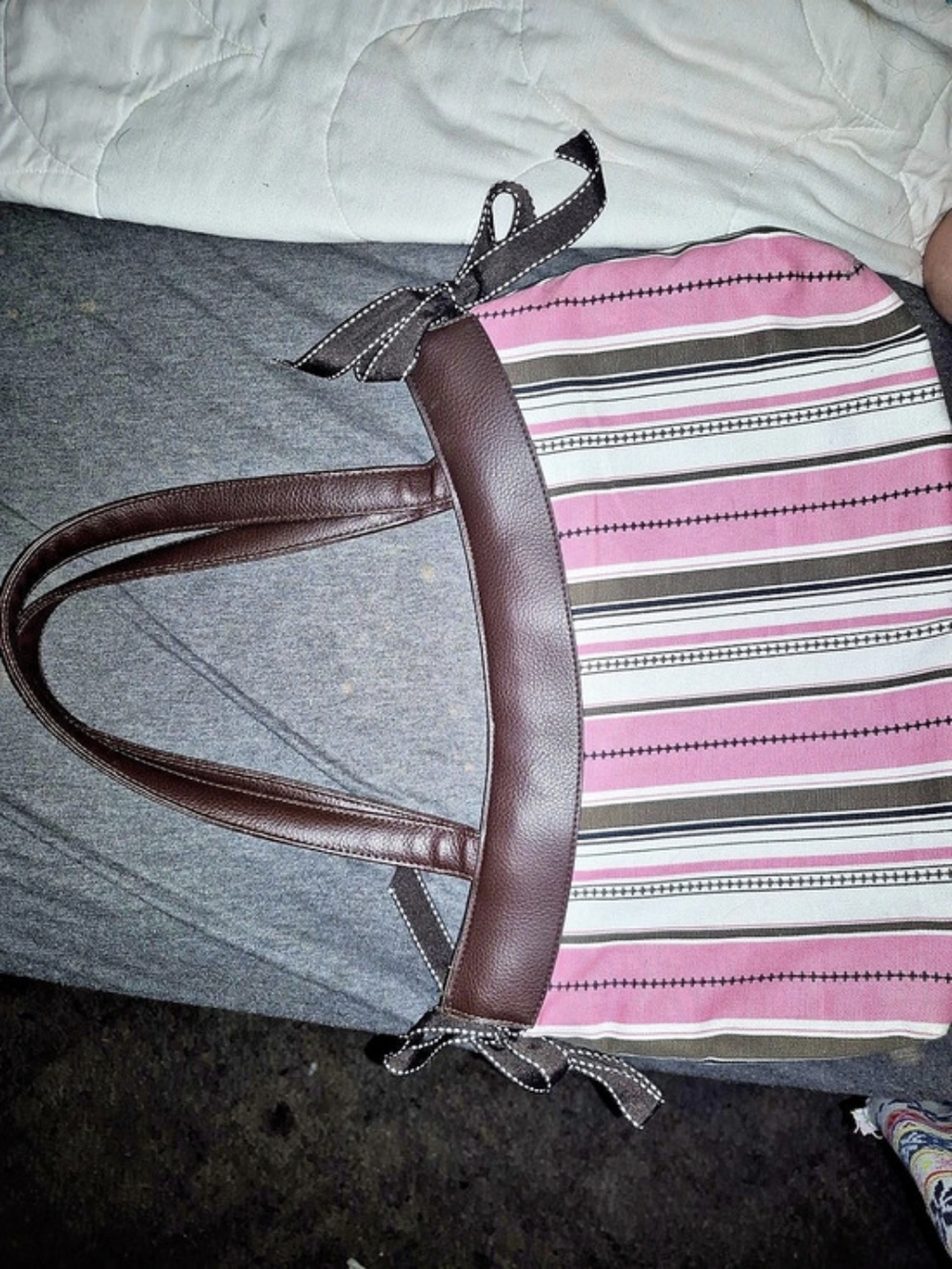 Thirty-One Striped Tote in Pink & Gray
